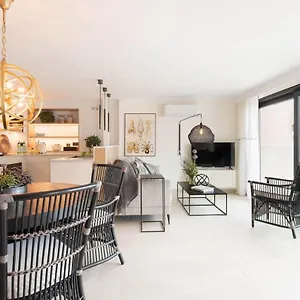 Horizonte Club In By Solaga Homes Apartment Nerja