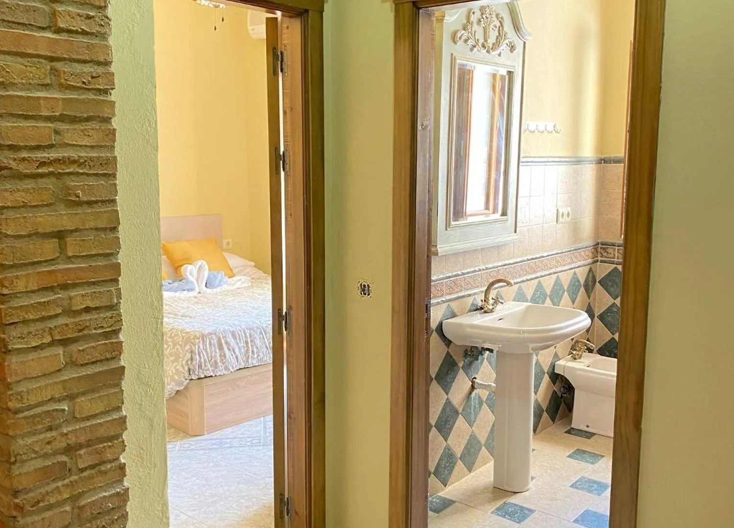 Apartamentos Abeto روندا 0*,